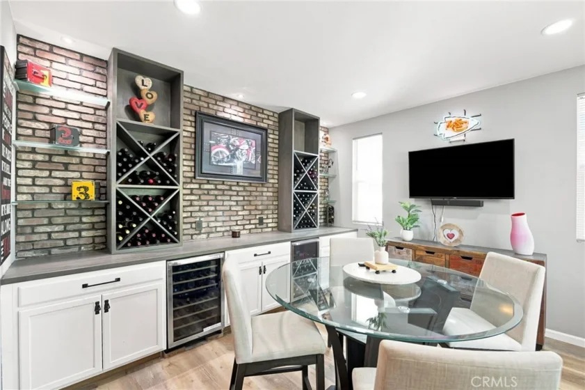 23682 Saratoga Springs photo 19
