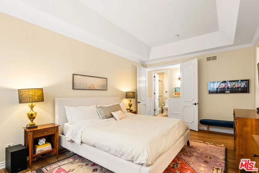 1370 Kelton Avenue #106 photo 28