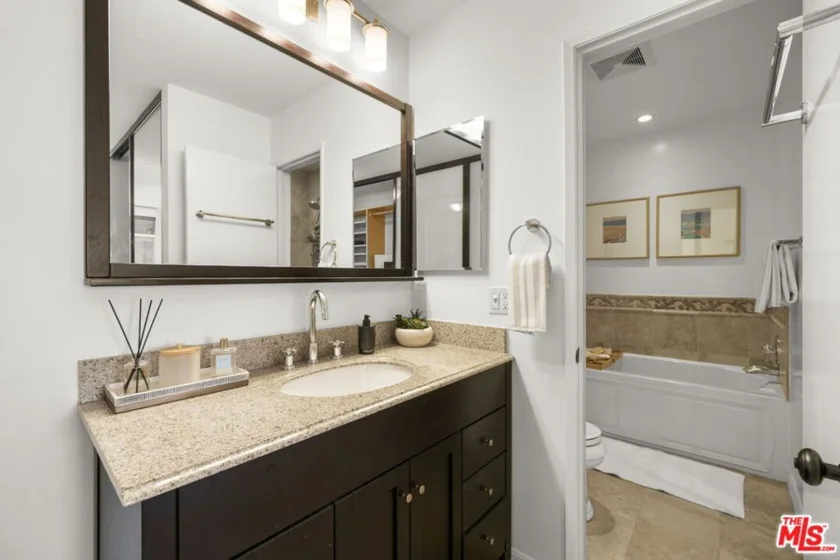 925 14th Street #19 photo 25