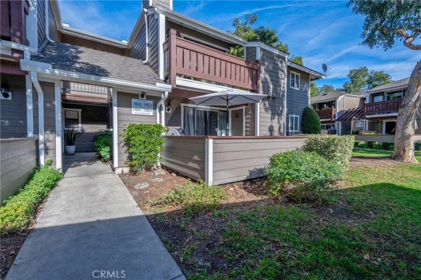 19051 Rockwood Drive photo 1