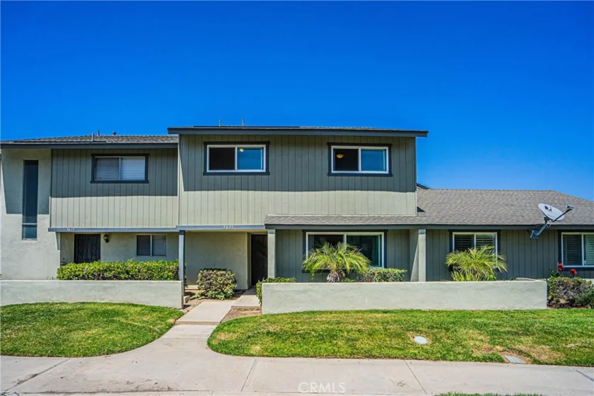 5495 Cajon Avenue photo 1