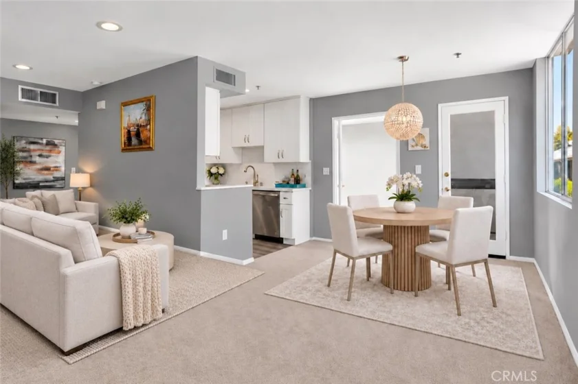 4501 Cedros Avenue #239 photo 1
