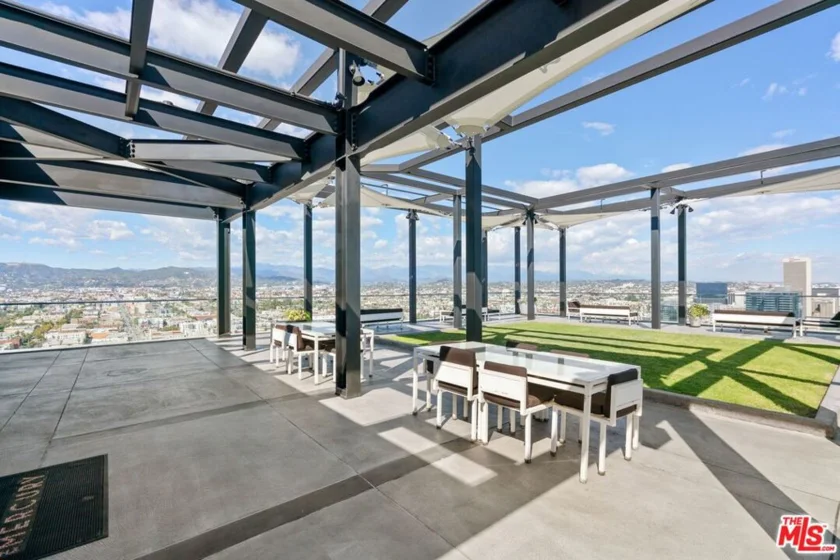 3810 Wilshire Boulevard #602 photo 12