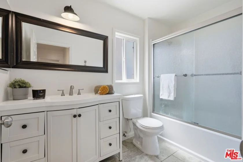762 E Orange Grove Boulevard #3 photo 18