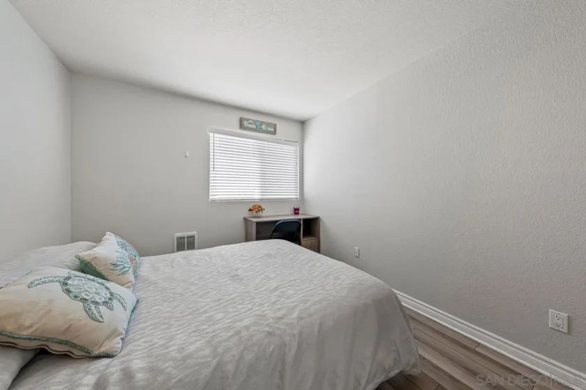 1845 Bayview Heights #99 photo 7