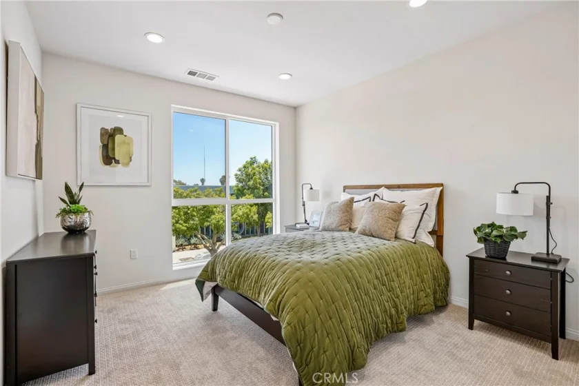 5876 Linden Ave Avenue #6 photo 12