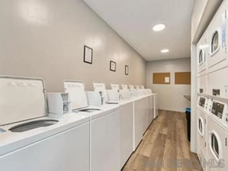 4545 Collwood #55 photo 16