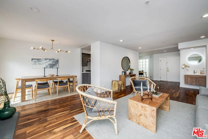 1817 Selby Avenue #301 photo 1