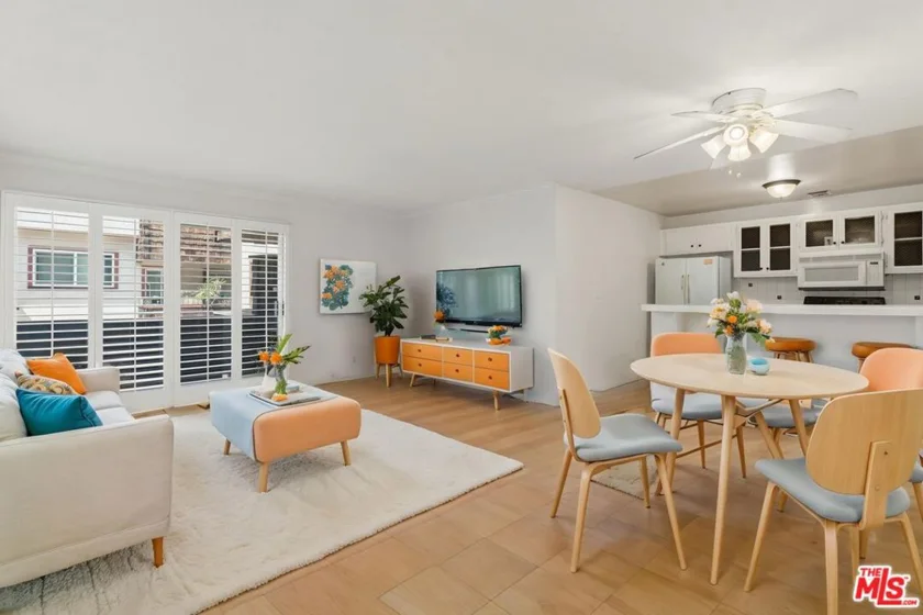 5414 Newcastle Avenue #19 photo 28