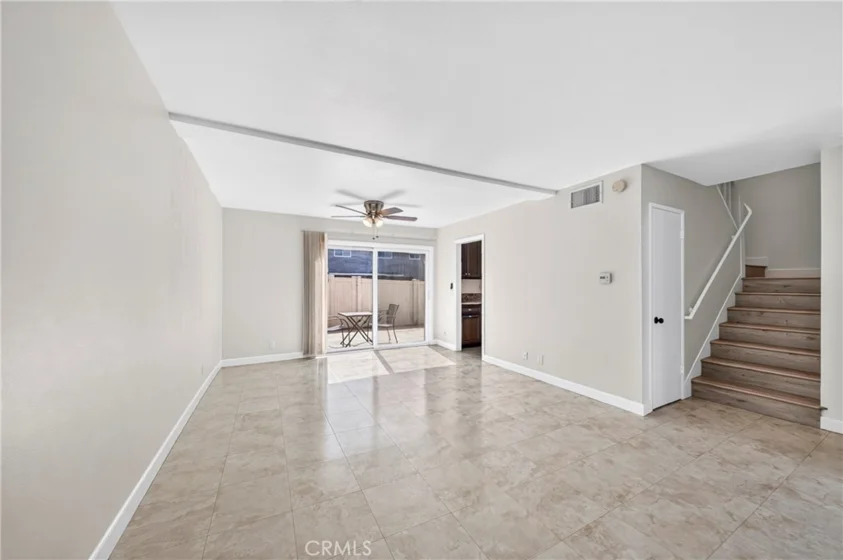 6638 Bridle Circle photo 7
