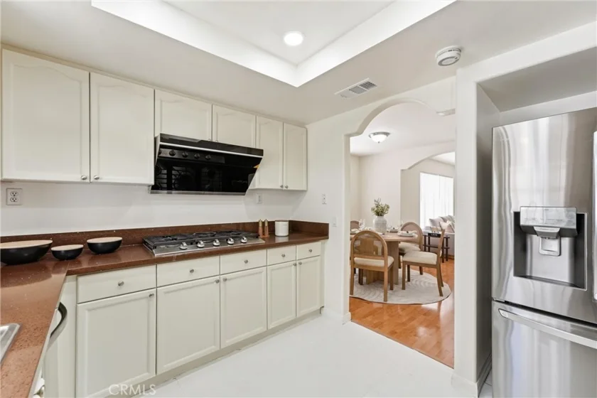 1097 S Marguerita #C photo 8