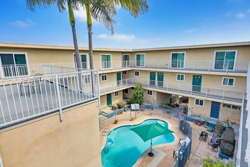 4477 Mentone Street Unit 105 photo 31