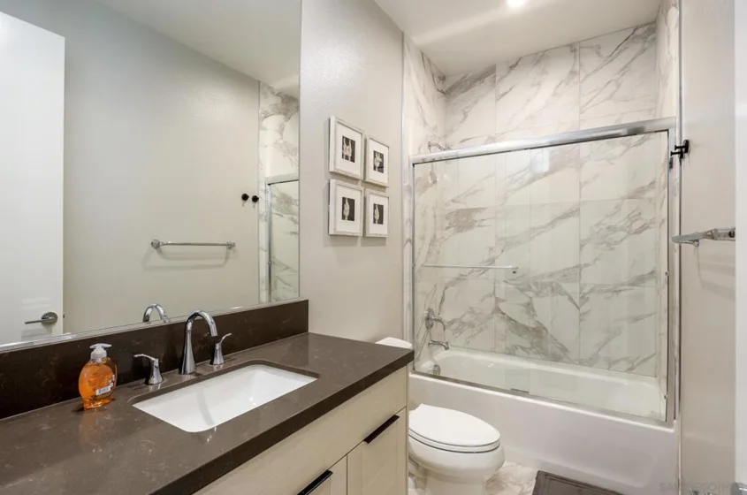 2641 Everly Drive photo 8