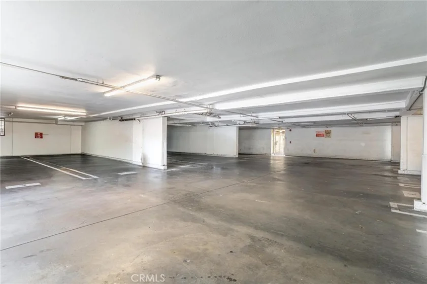 7254 Vassar Avenue #308 photo 23