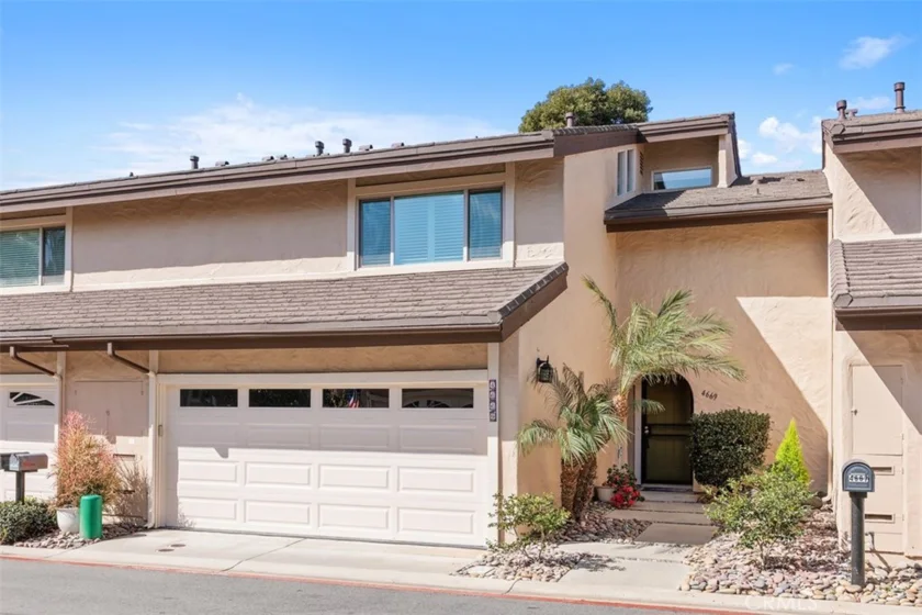 4669 Coralwood photo 1