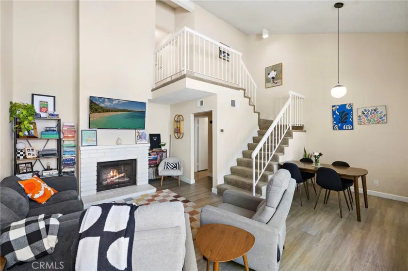 7729 Crestbrook Way #385 photo 32