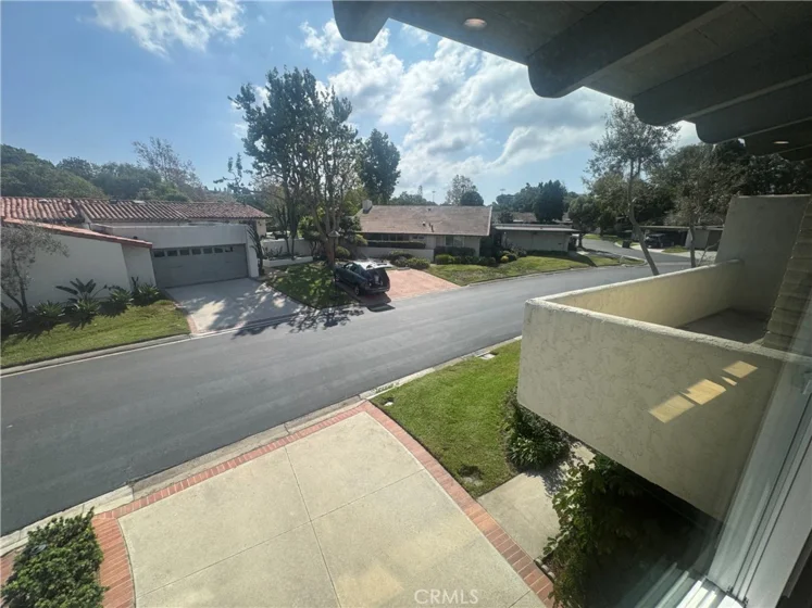 558 Vista Flora photo 27