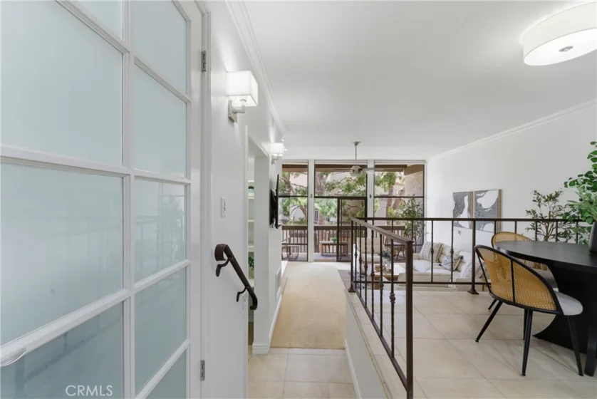8208 N Marina Pacifica photo 4