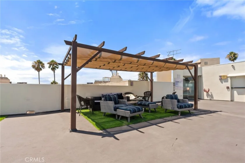 620 S Gramercy Place #412 photo 17