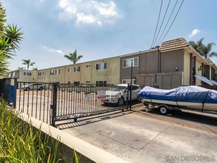 6602 Beadnell Way #4 photo 18