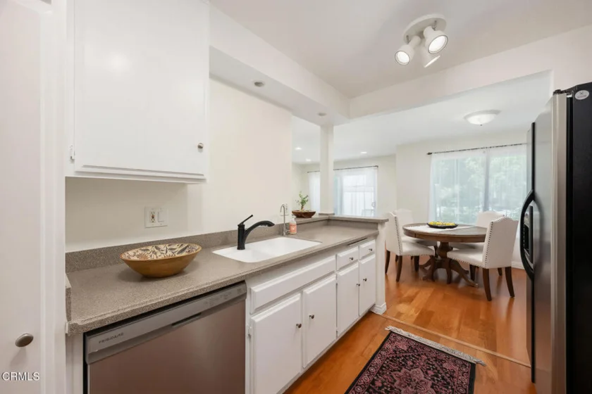 7442 Shadyglade Avenue #2 photo 23