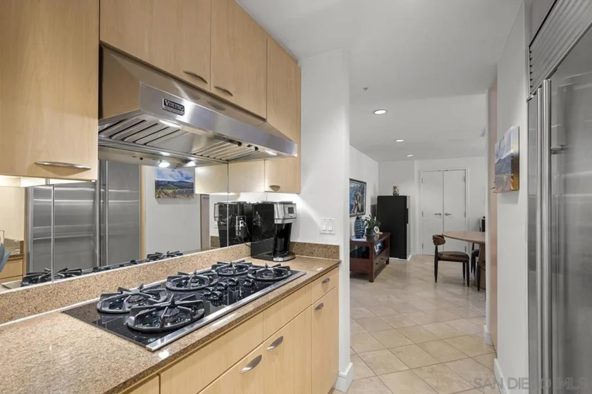 645 Front Street #1807 photo 17