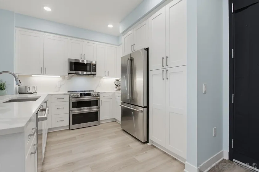 1021 S Cleveland Street #313 photo 17