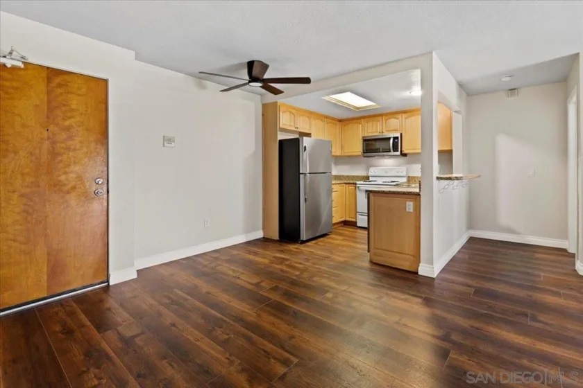 2950 Broadway #16 photo 34