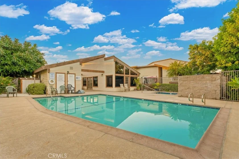13951 Nadia Way #5 photo 32