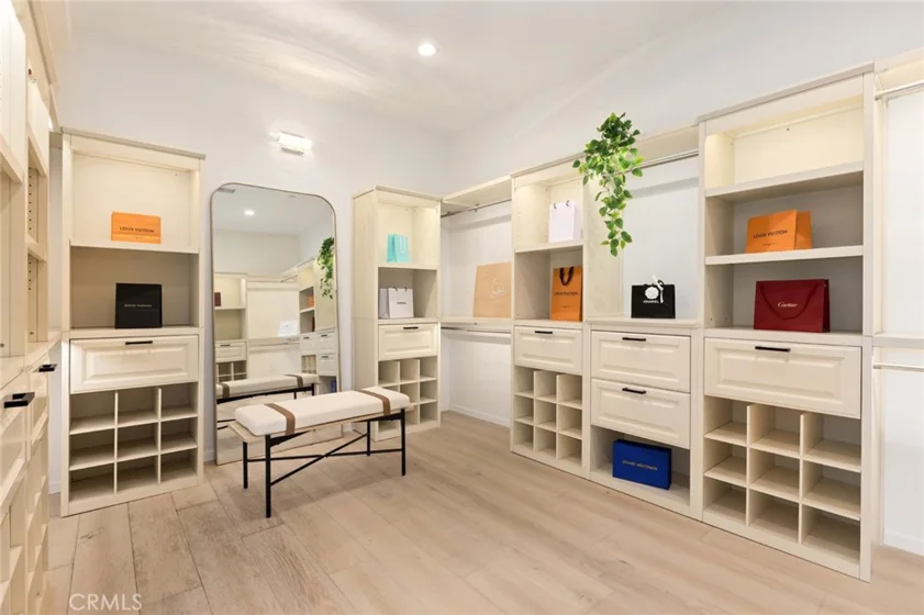 2311 Cove photo 11