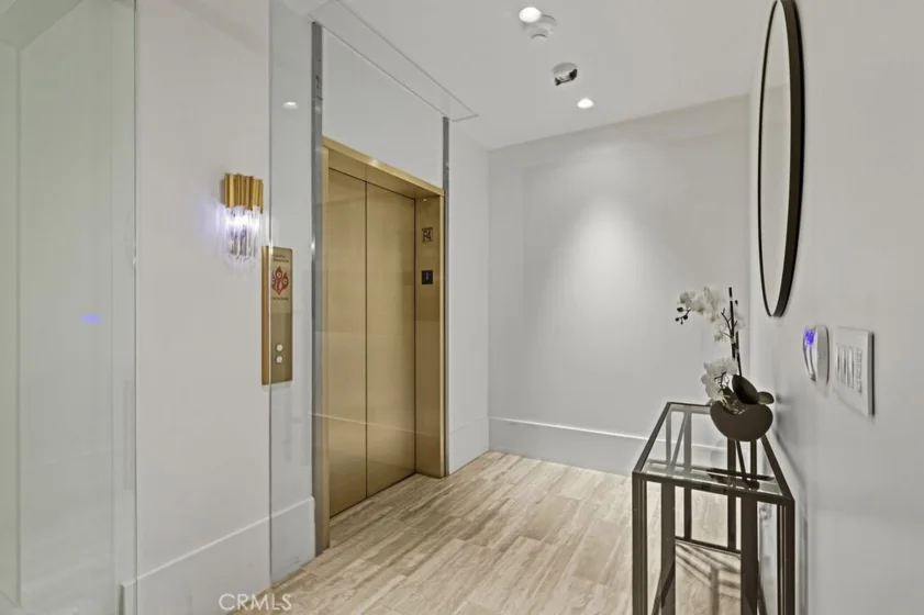 8420 W Sunset Boulevard #108 photo 35