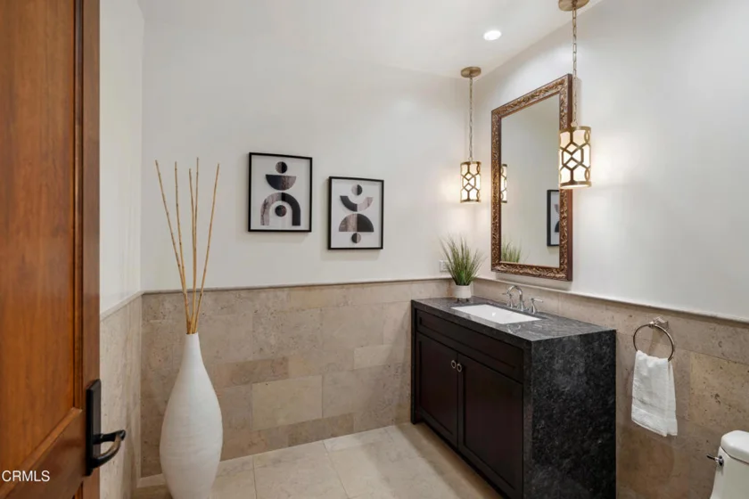 345 E Colorado Boulevard #302 photo 47