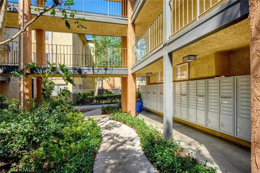 15425 Sherman #107A photo 23