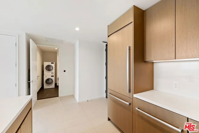 889 Francisco Street #3401 photo 11