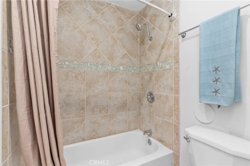 6951 Knollcrest Lane #56 photo 17