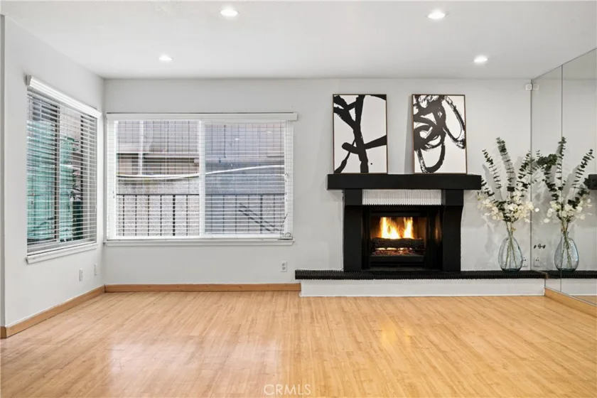 4675 Willis Avenue #105 photo 5