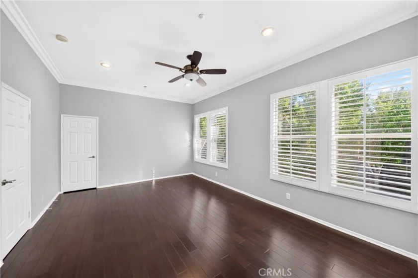 2260 Clark photo 9