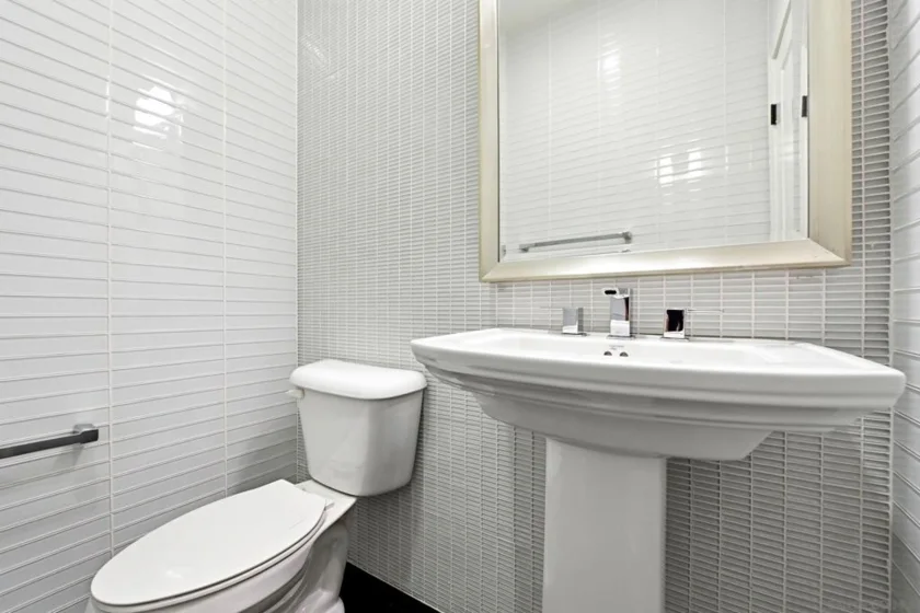 16467 Veridian Circle photo 6