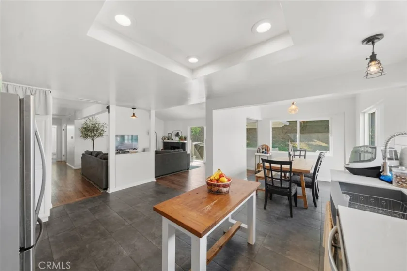30416 Mira Loma photo 3