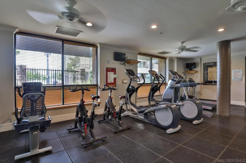 1465 C Street #3407 photo 44