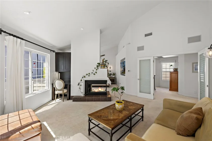 24535 Santa Clara photo 21