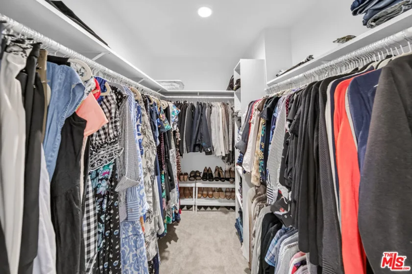 15173 Magnolia Boulevard #F photo 9