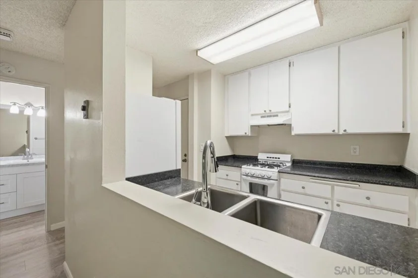 1625 S Hotel Circle #C210 photo 26