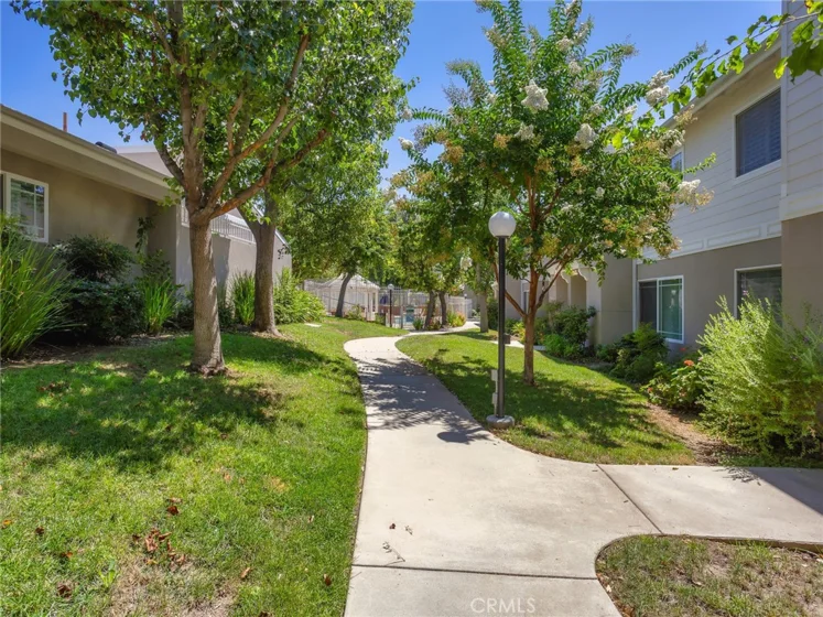 17734 Devonshire Street #7 photo 47