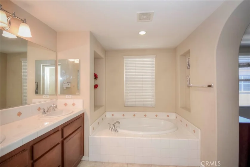 4452 Owens #105 photo 33