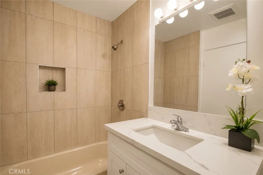 855 Victor Avenue #217 photo 10
