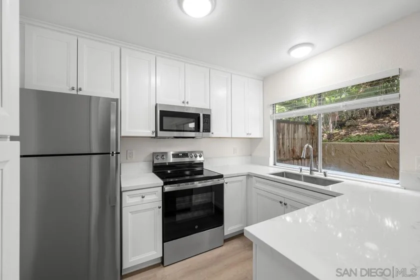 5352 Lake Murray Boulevard photo 1