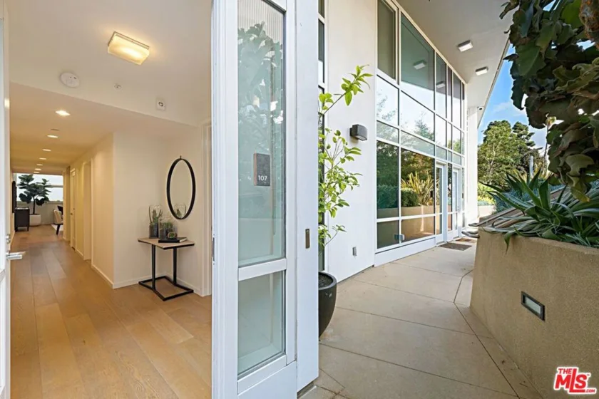 1705 Ocean Avenue ##107 photo 1
