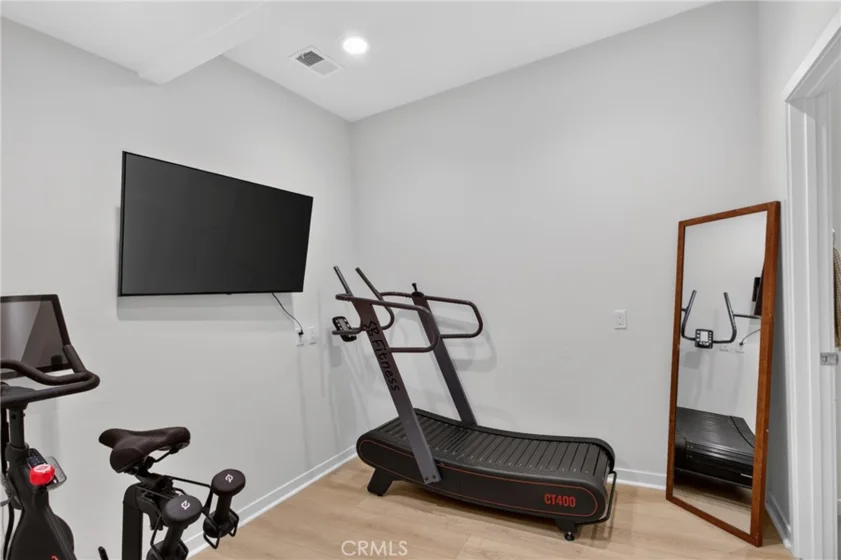 604 White Oaks photo 7