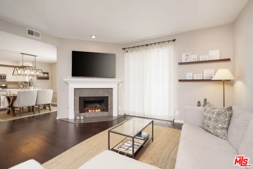 11954 Mayfield Avenue #6 photo 1